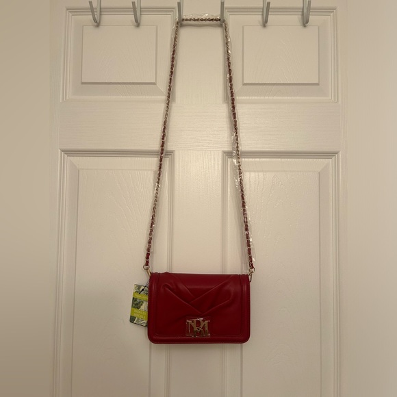 ⭐️ NWT Badgley Mischka Small Pleated Crossbody ⭐️ - Picture 6 of 8